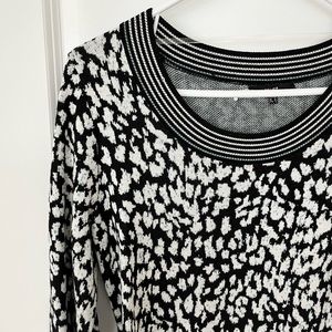 Snow leopard sweater dress 💐